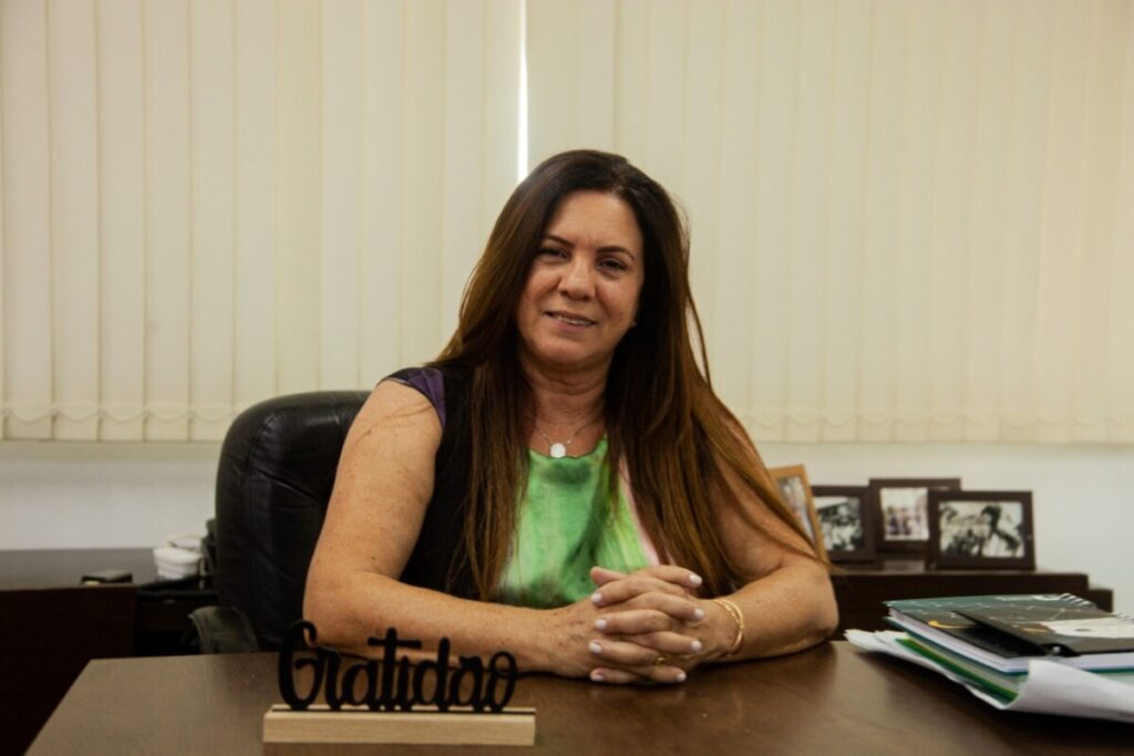 Magdala assume como prefeita interina de Cabo Frio - Prefeitura Municipal de Cabo Frio